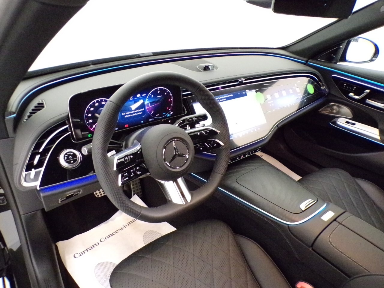 Mercedes  Classe E Station Wagon 220 d AMG Line Premium 4Matic 9G-Tronic - 12