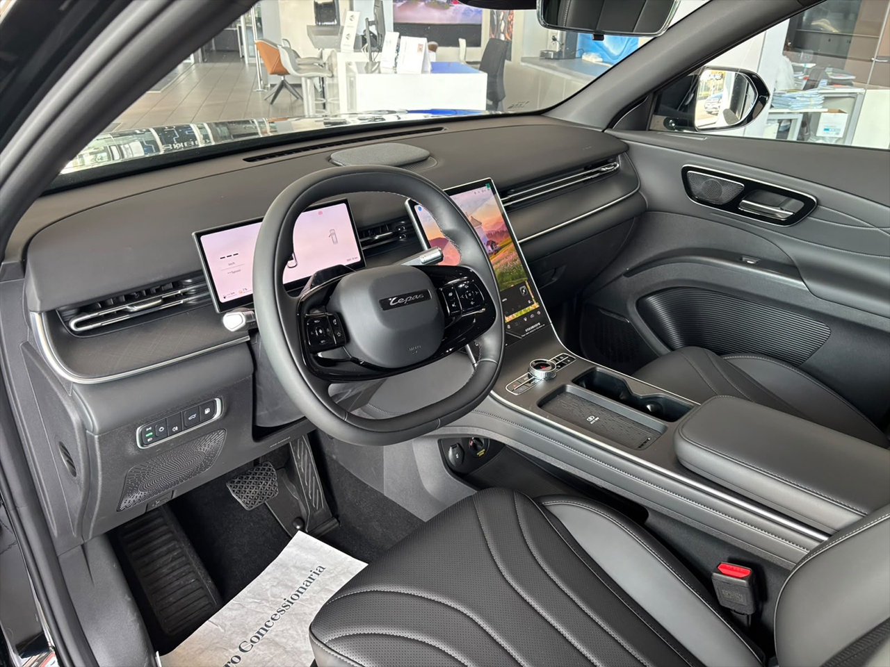 Lepas Lepas L8 PHEV Lepas L8 PHEV PHEV 1.5TGDI DHT1 Elegance - 3
