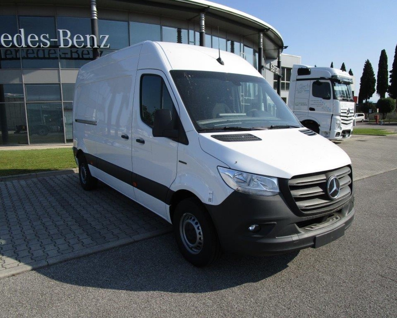 Mercedes eSprinter e-Sprinter Furgone Traz. Ant. - 2