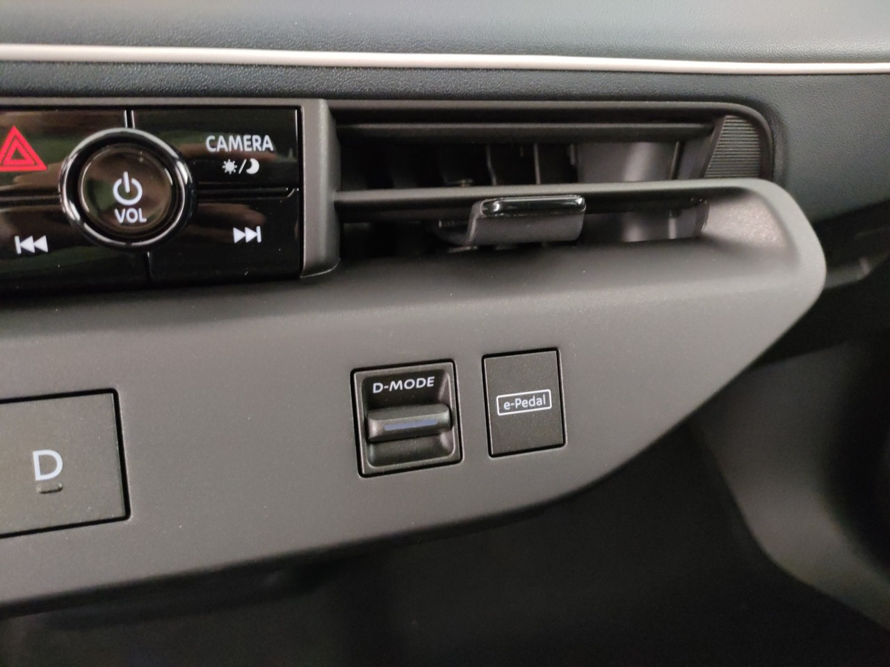 Nissan NEW LEAF MY 26 Aziendali 2026 NEW LEAF MY 26 Porto Mantovano
