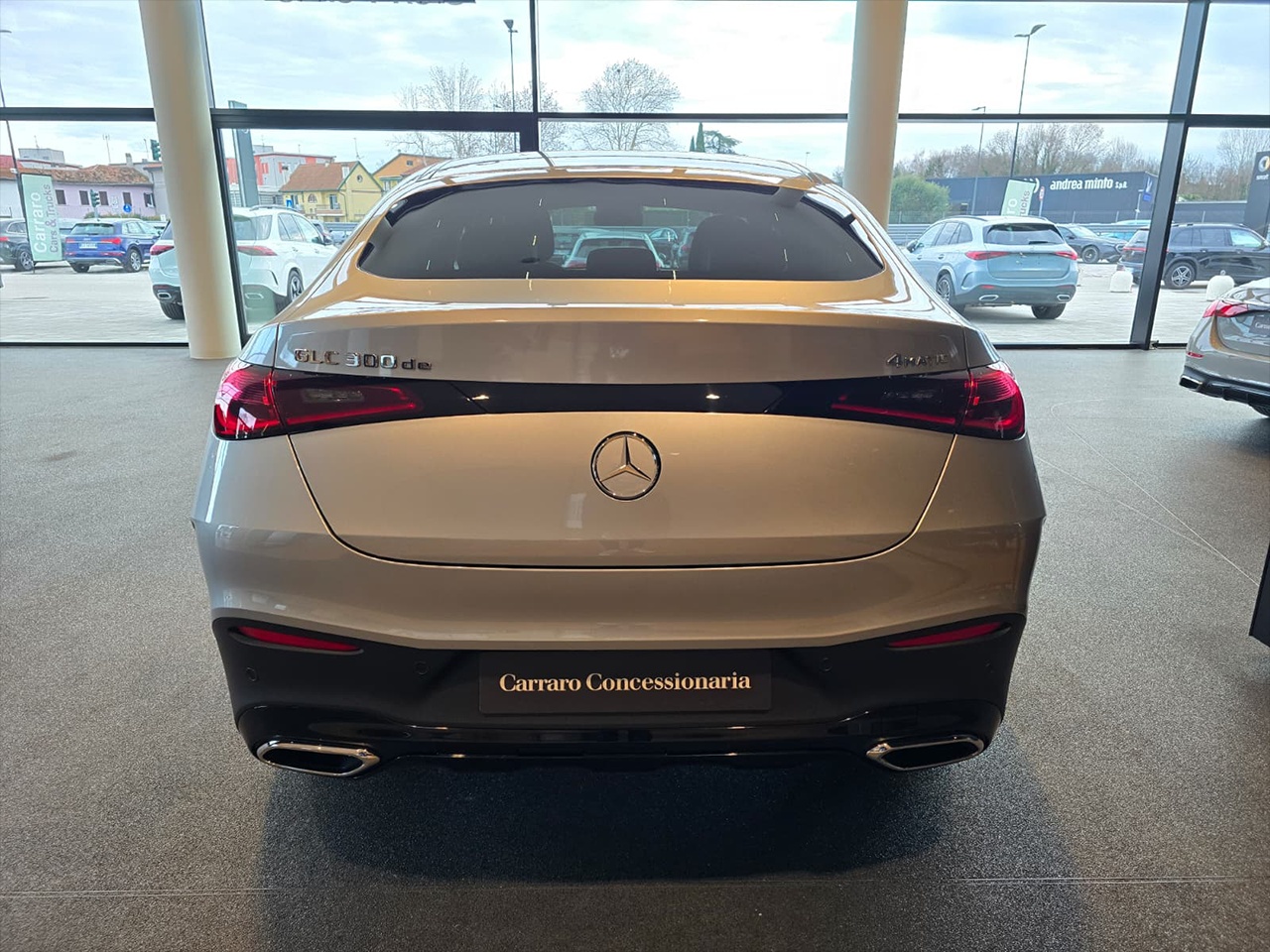 Mercedes GLC Coupé GLC 300 de 4Matic Plug-in hybrid Coupe AMG Line PREMIUM TECH - 3