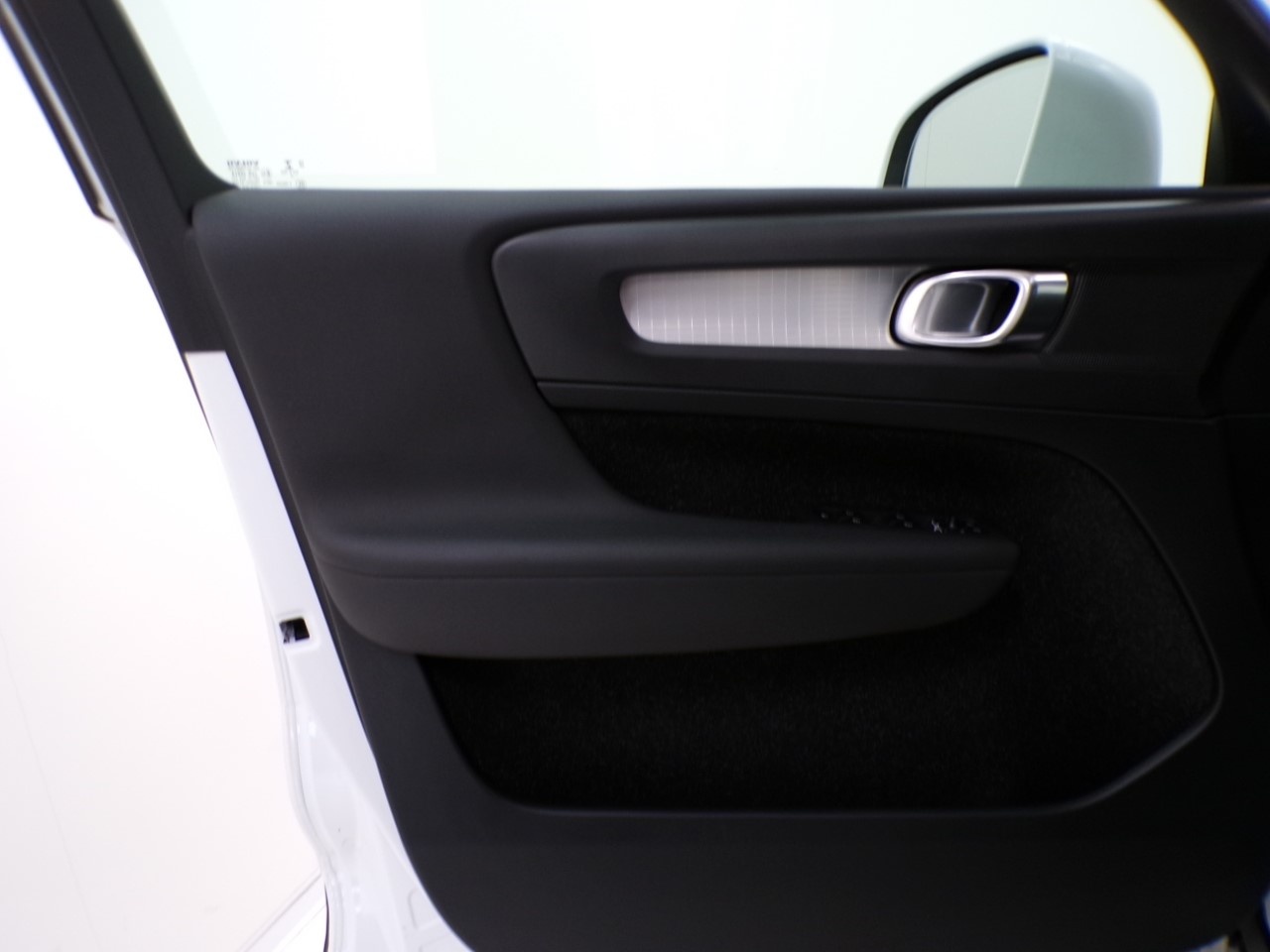 Volvo XC40 XC40 1.5 T3 Business Plus Geartronic - 11