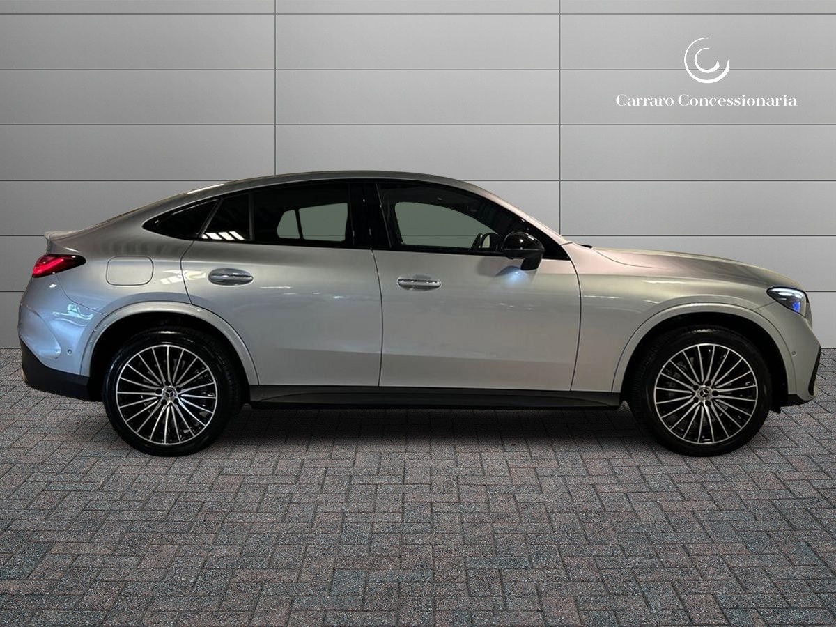 Mercedes  GLC Coupe - C254 300 de Plug in hybrid AMG Line Premium 4Matic 9G-Tronic - 5