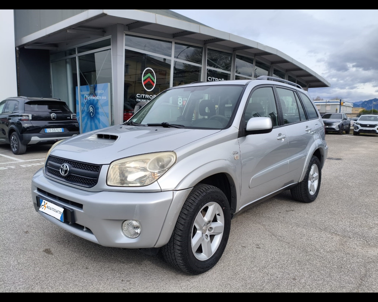 TOYOTA RAV4 5p 2.0 d-4d 16v FL Usata
