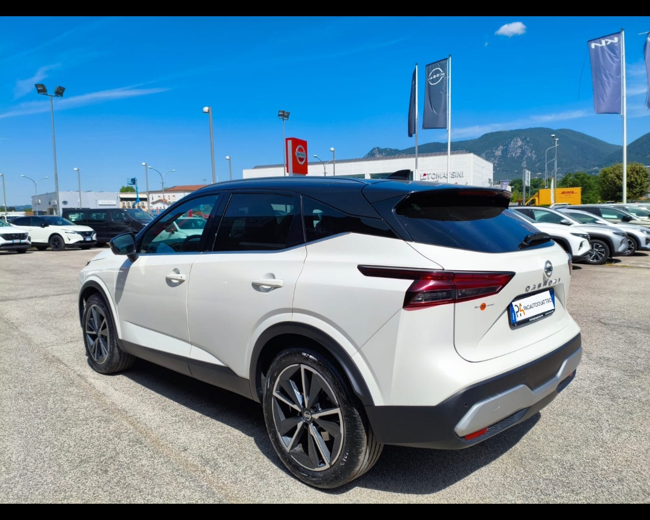 Foto NISSAN Qashqai 1.3 mhev Tekna 4wd 158cv xtronic