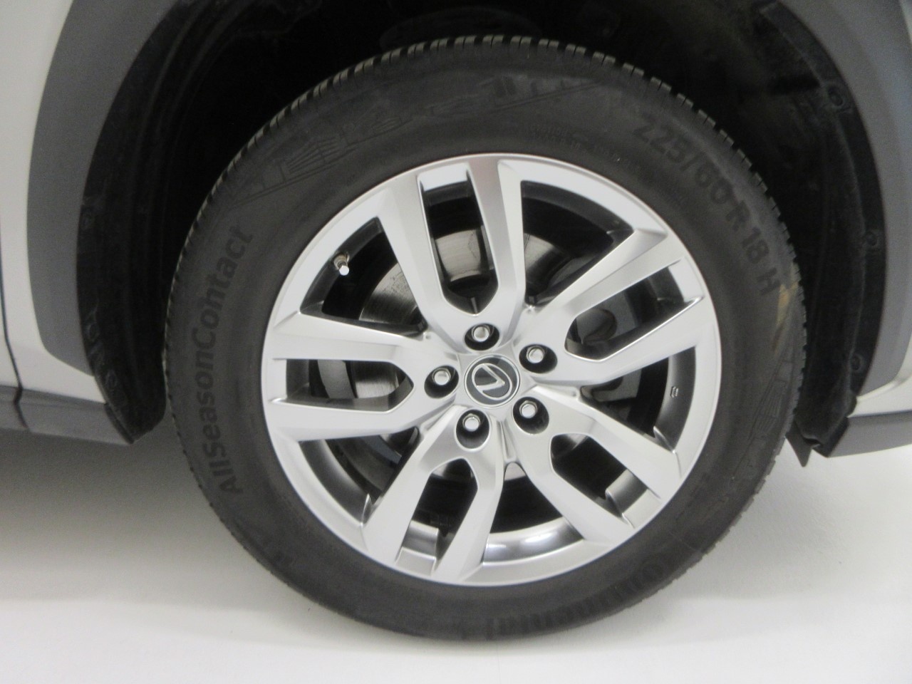 Lexus NX NX 300 2.5 Hybrid Executive 4WD CVT - 4