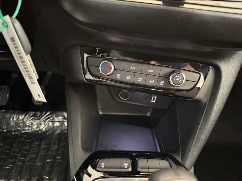 Corsa Edition Benzina 100 Cv (74kw) Manuale