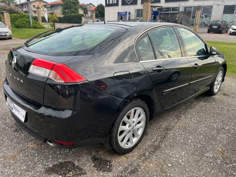 RENAULT – Laguna 2.0 dCi 150CV