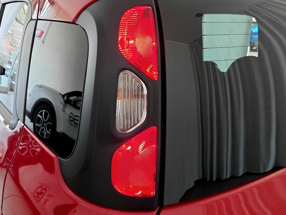 FIAT Panda Pandina 1.0 65cv Hybrid Cross Ibrida km0 - 19