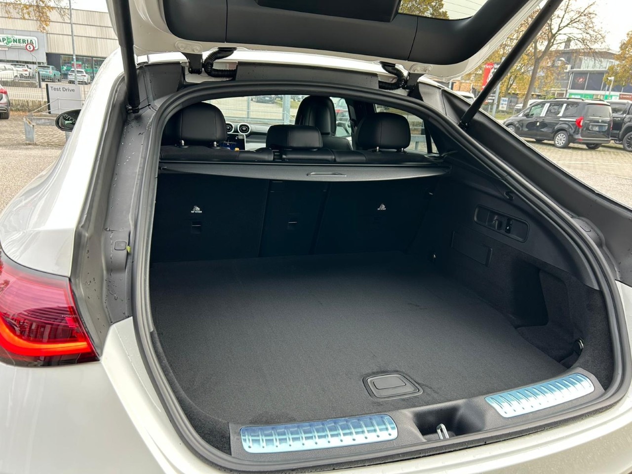 Mercedes GLC Coupé GLC 220 d 4Matic Coupè AMG Line ADVANCED - 8