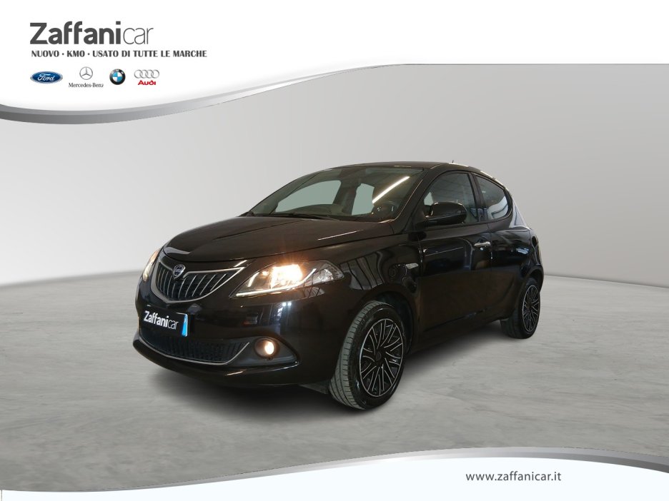 Ypsilon 1.0 FireFly 5 porte S&S Hybrid Gold