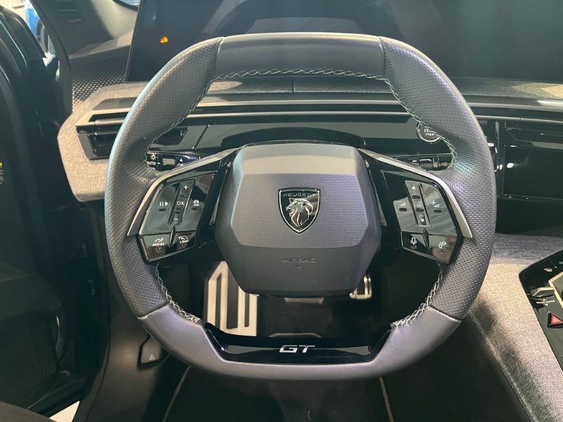 PEUGEOT – 3008 Hybrid 145 e-DCS6 GT