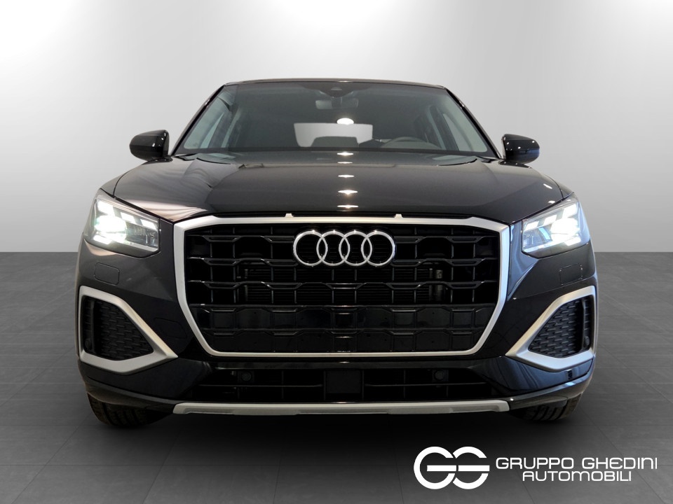 AUDI Q2 30 1.0 tfsi Business 110cv Benzina usato - 3