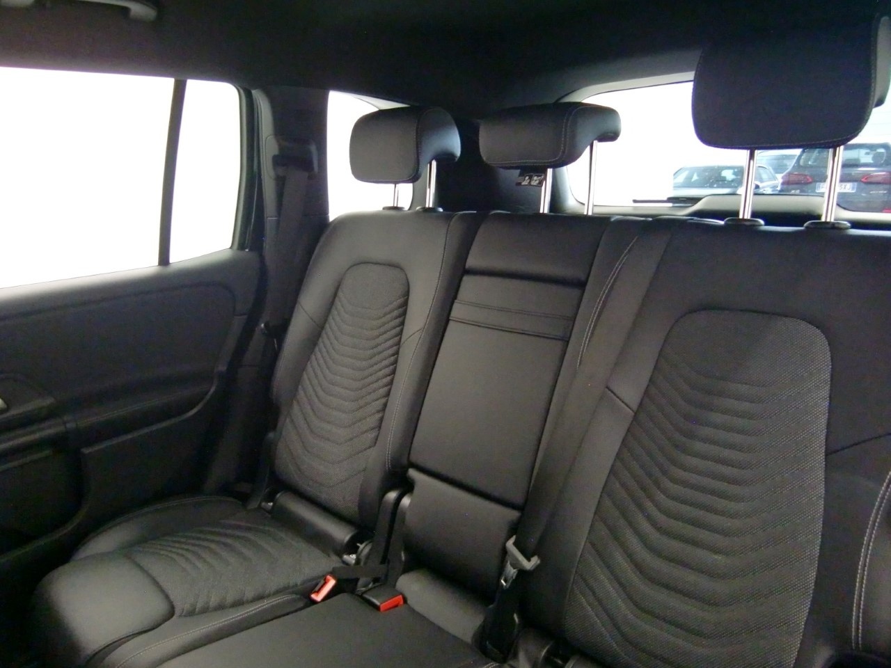 Mercedes GLB GLB 180 D Sport 8G-DCT - 12