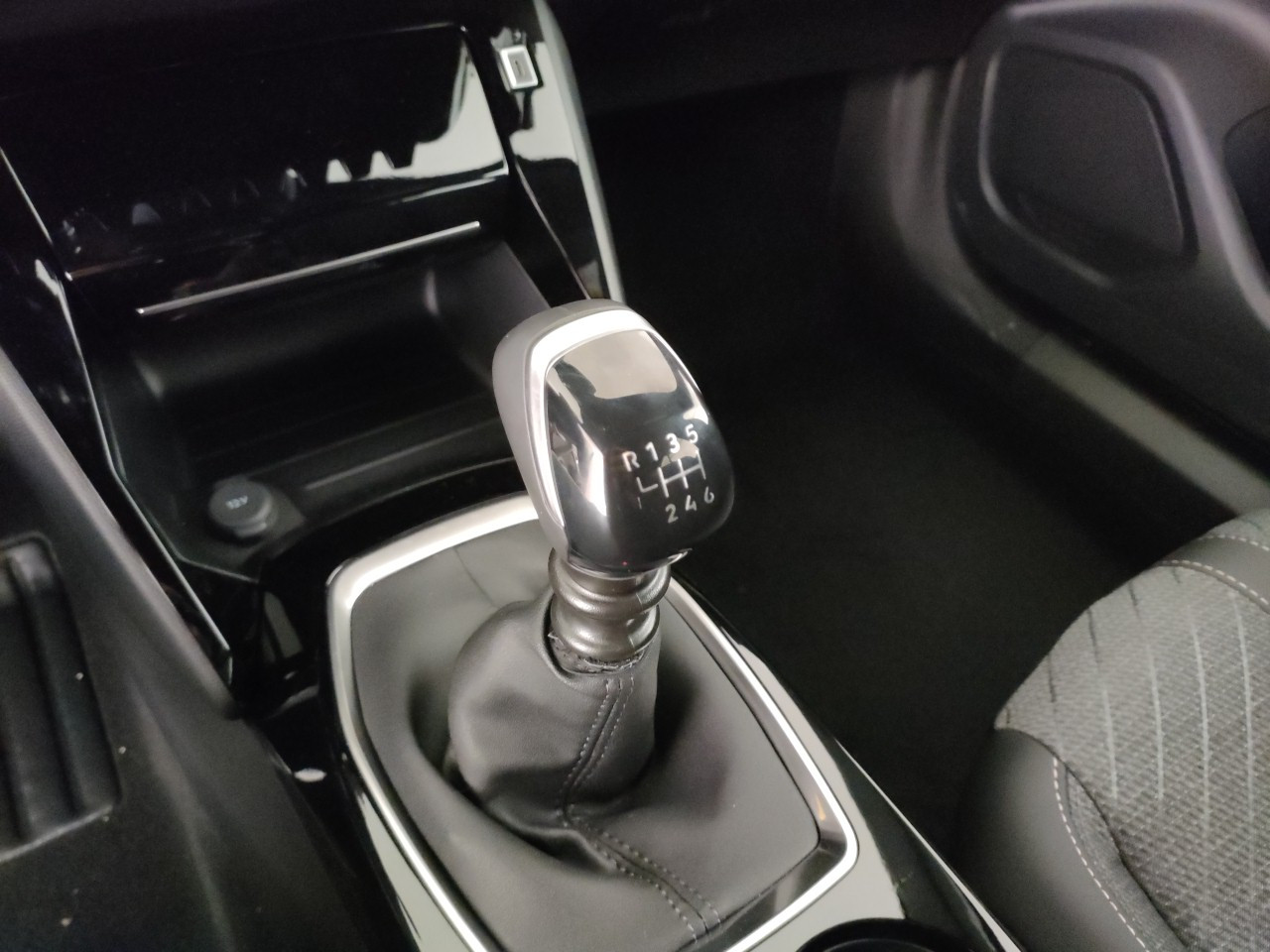 Peugeot 2008 Nuovo Benzina 2008 Porto Mantovano