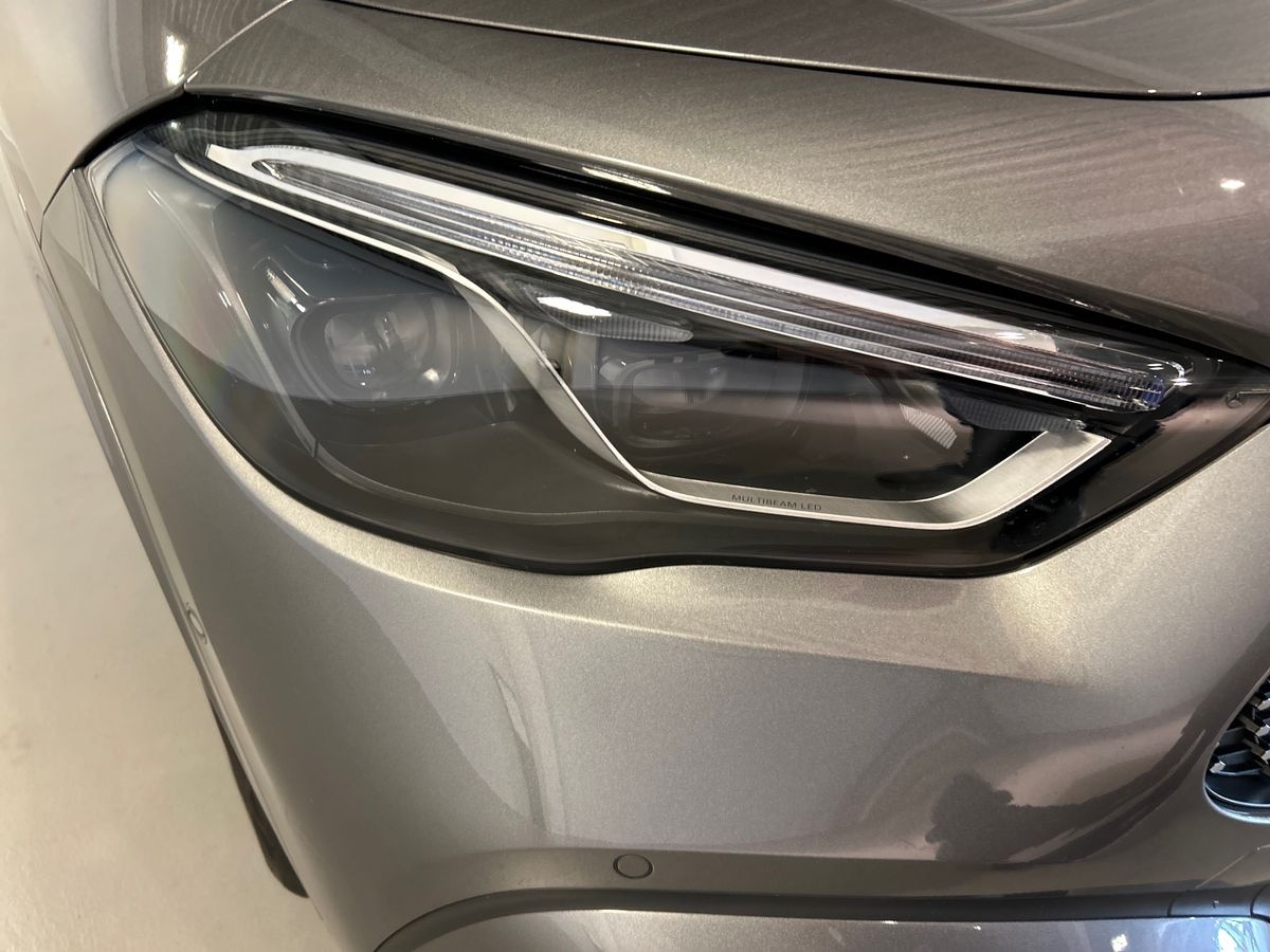 Mercedes GLA GLA 200 D AMG Line Premium 4Matic 8G-DCT - 7