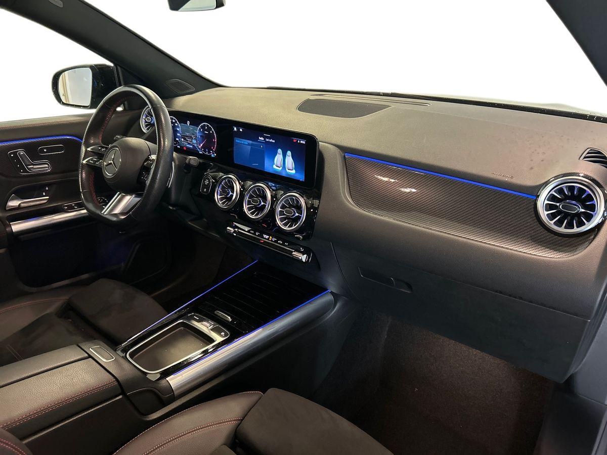 Mercedes  GLA 200 D AMG Line Advanced Plus 4Matic 8G-DCT - 15