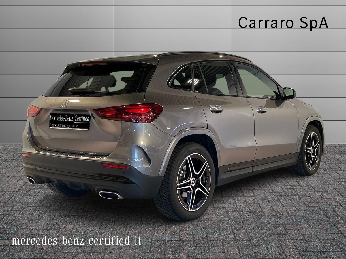 Mercedes  GLA 200 D AMG Line Premium 4Matic 8G-DCT - 2