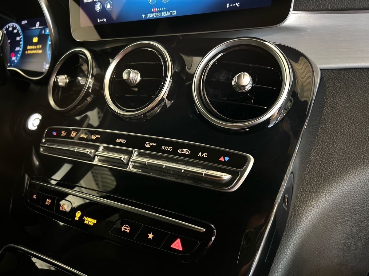 Mercedes GLC Coupé GLC Coupe 200 D Premium 4Matic 9G-Tronic Plus - 14