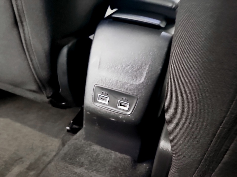 PEUGEOT 2008 1.5 bluehdi Allure s&s 130cv eat8 Diesel usato - 17