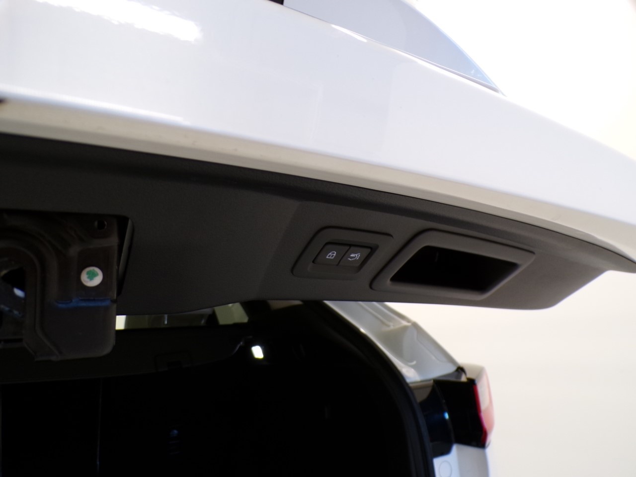 Mazda CX-60 CX-60 3.3 e-SKYACTIV D M Hybrid Boost 48V 249cv Exclusive Line tetto pan. AWD - 10