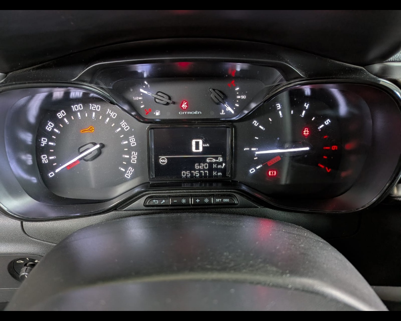 Foto CITROEN C3 1.5 bluehdi Feel Pack s&s 100cv 6m