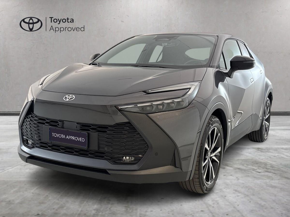 Foto veicolo TOYOTA C-HR II 2023 C-HR II 2023 - C-HR 2.0 phev Trend fwd e-cvt Ibrido benzina