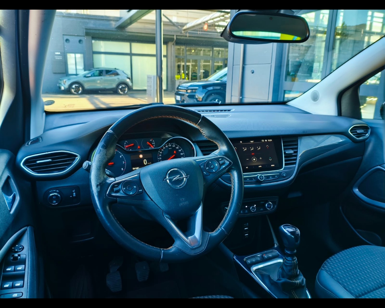 Foto OPEL Crossland X 1.5 ecotec Ultimate s&s 102cv