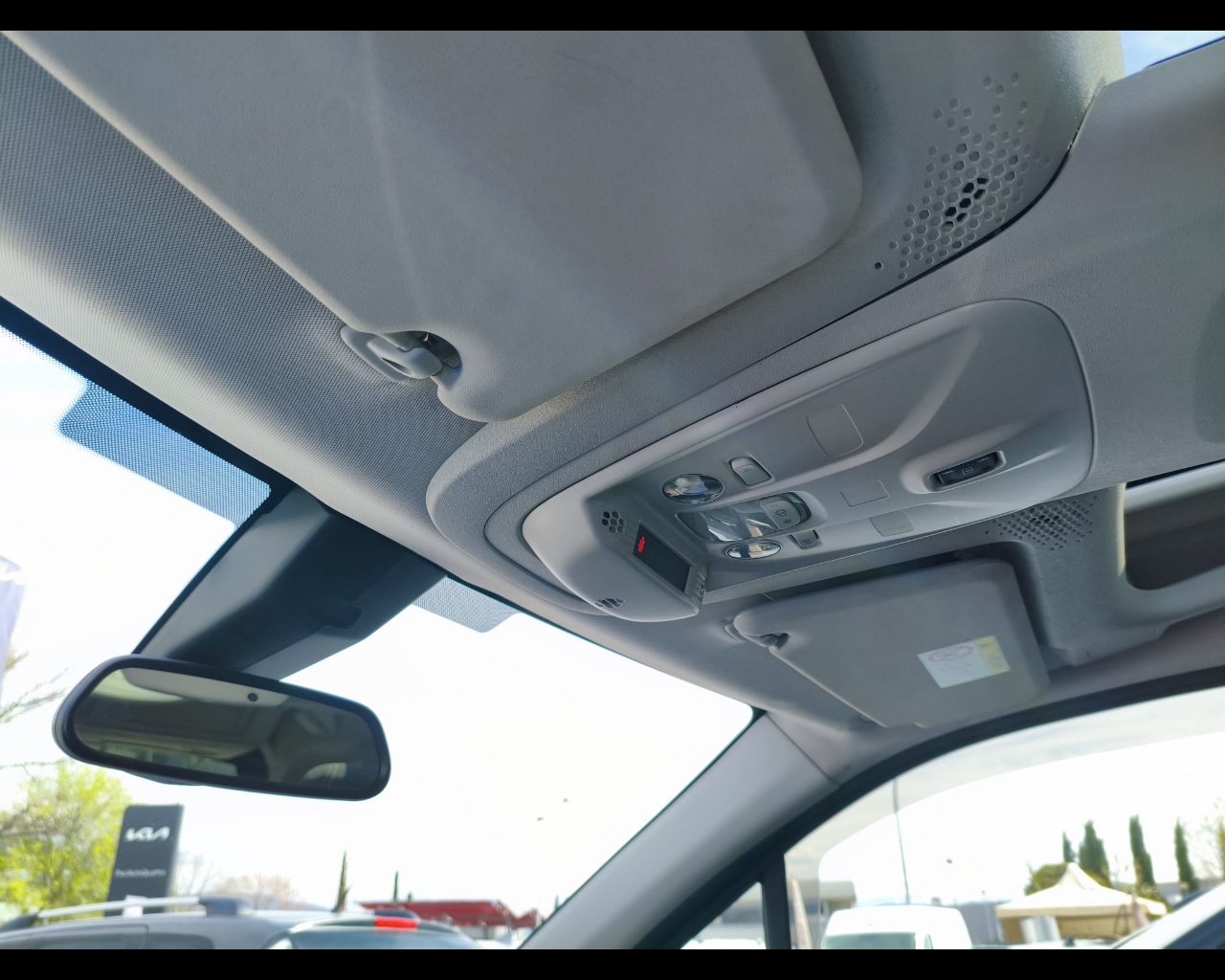 Foto PEUGEOT Rifter 1.5 bluehdi GT Line s&s 130cv