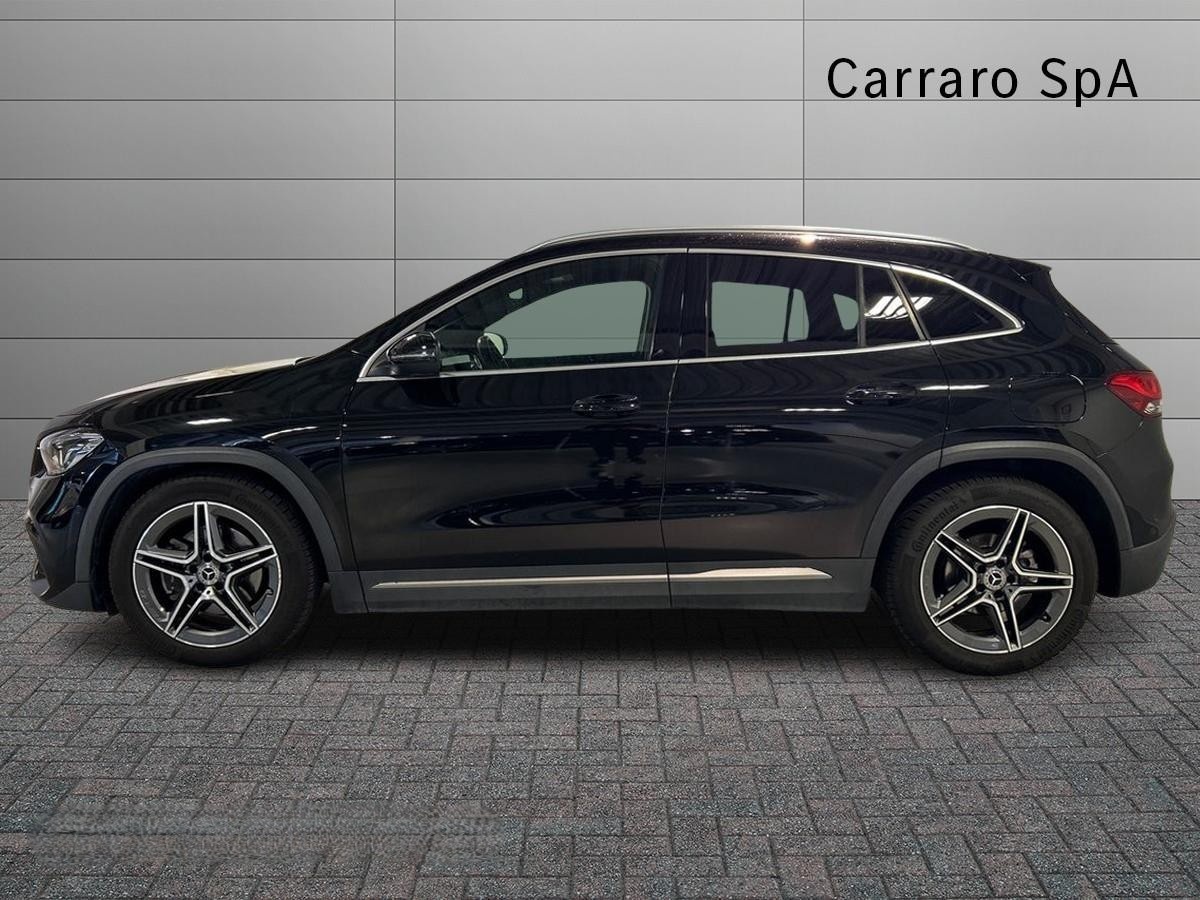 Mercedes GLA GLA 200 D Premium 4Matic 8G-DCT - 6