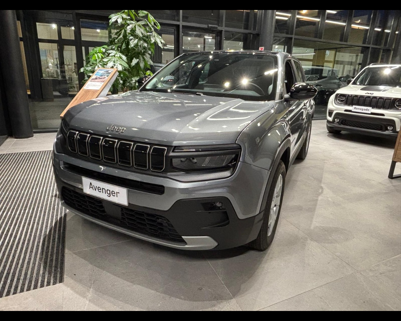 JEEP Avenger E-Hybrid Avenger Tech& Sky 1.2 110cv Dct Mhev Usata