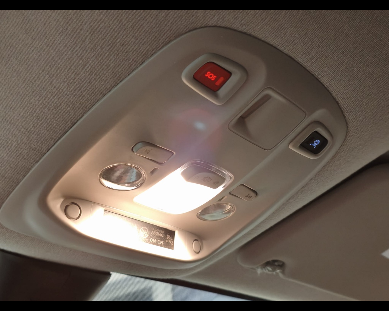 Foto PEUGEOT e-EXPERT Standard- Pacco batteria 75 kWh