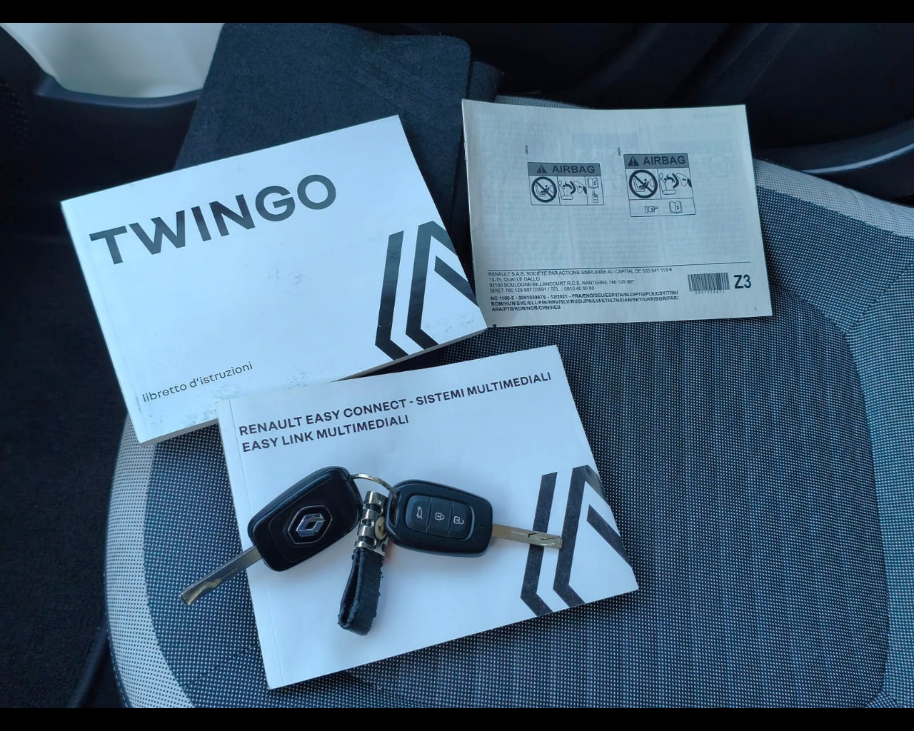 Foto RENAULT Twingo 1.0 sce Zen 65cv