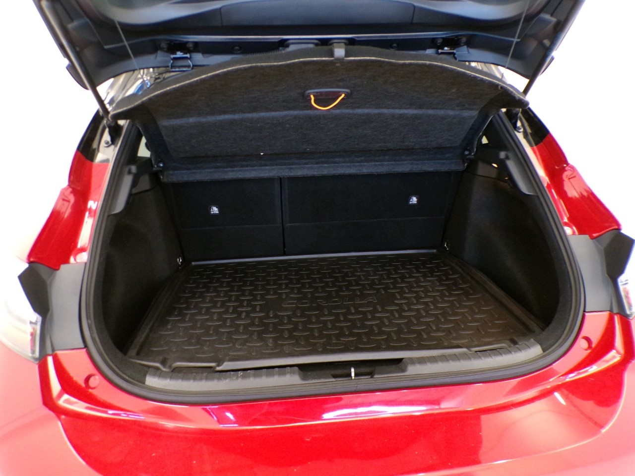 Toyota Corolla Corolla 2.0 Hybrid Lounge CVT - 9