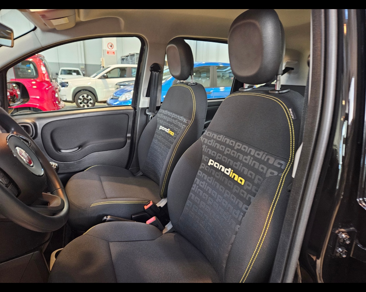 FIAT Panda 1.0 70cv HybridPanda Ibrido benzina Aziendale - 4