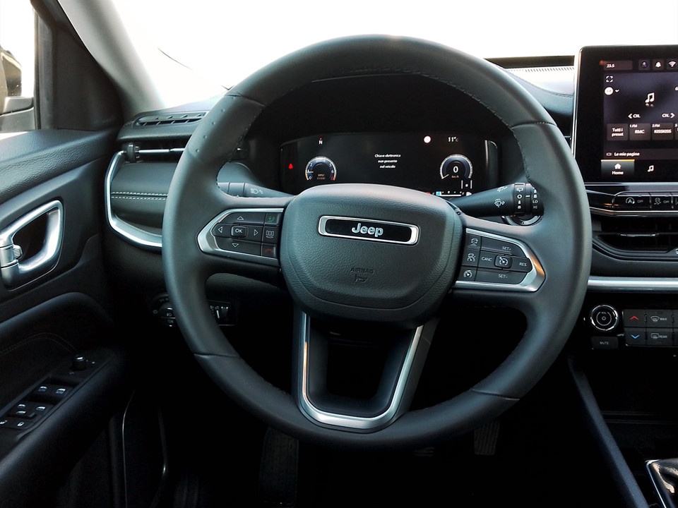 JEEP Compass 1.3 turbo t4 Limited 2wd 130cv Benzina usato - 11