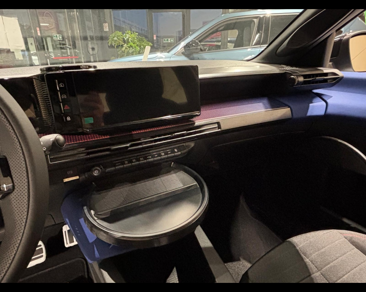 Foto LANCIA Nuova Ypsilon Ibrida Nuova Ypsilon Hf Line 1.2 110cv Ibrida