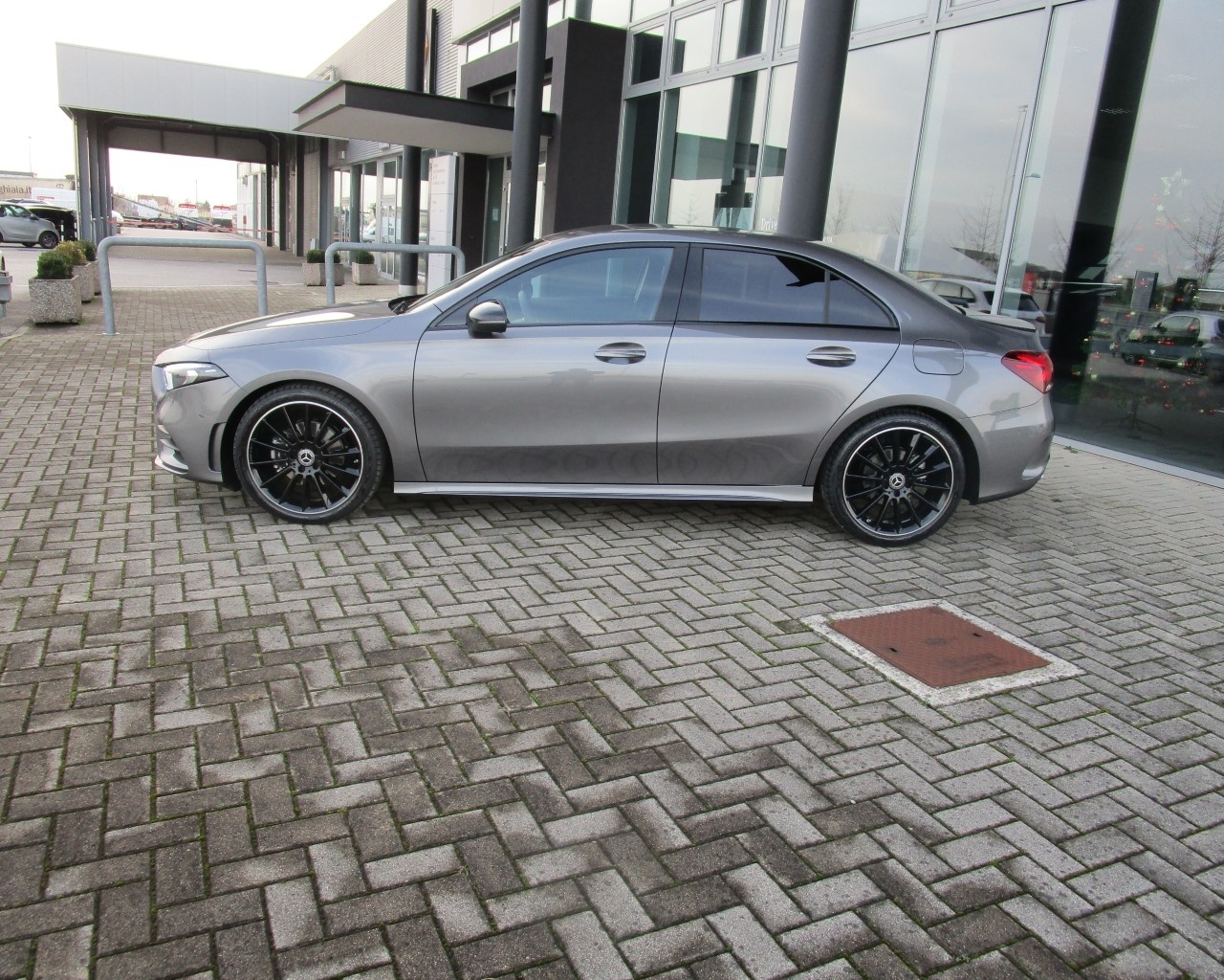 Mercedes Classe A Berlina Classe A 180 d Automatic Advanced Plus AMG Line - 4