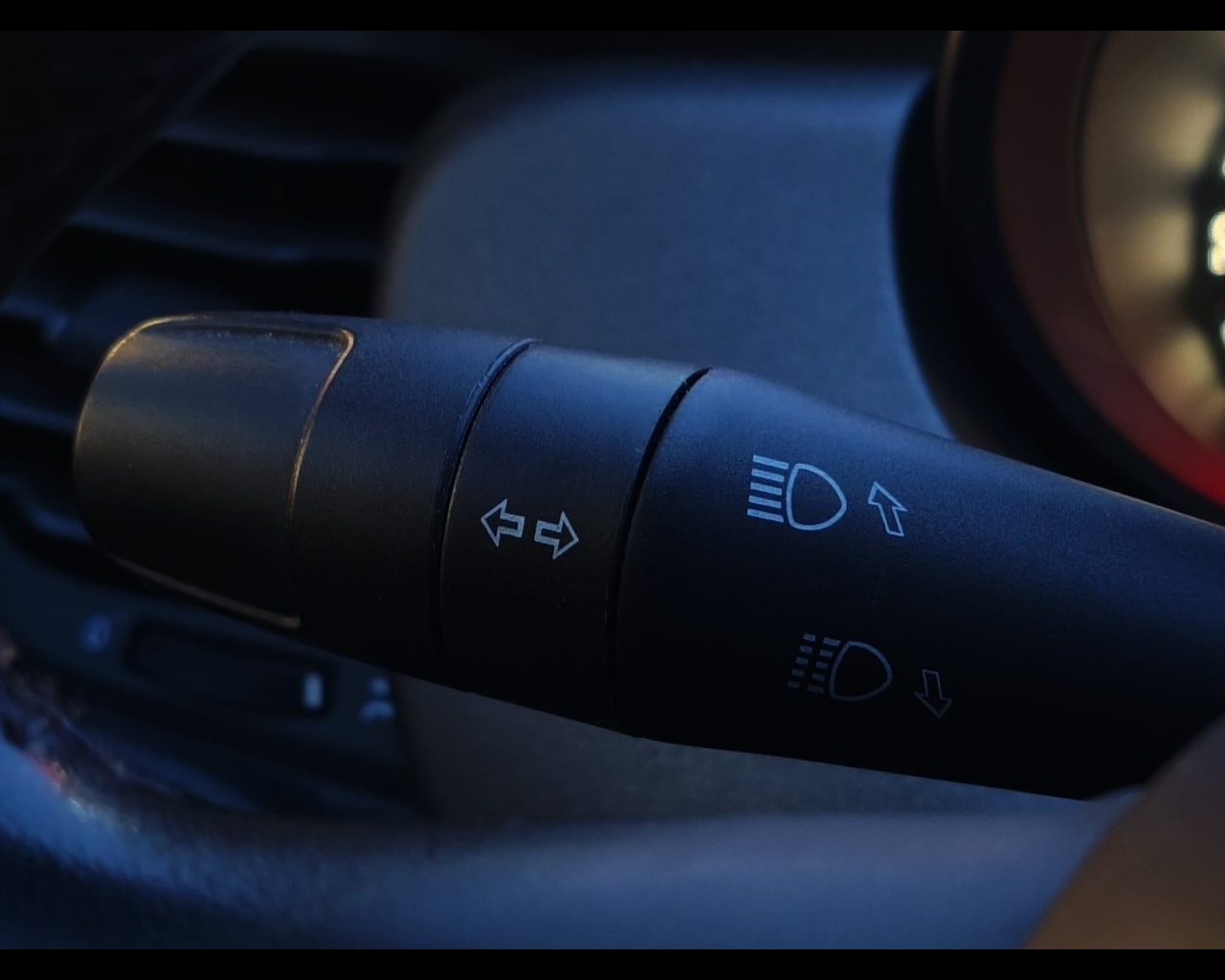 Foto FIAT 500X 1.3 mjt Cross 4x2 95cv