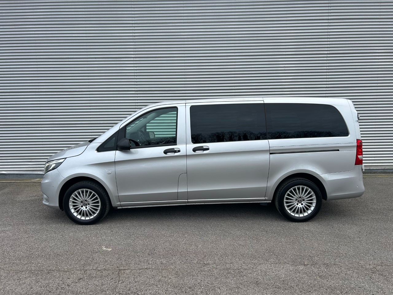 Mercedes Vito vito 116 cdi long 4x4 mixto auto my20 - 6