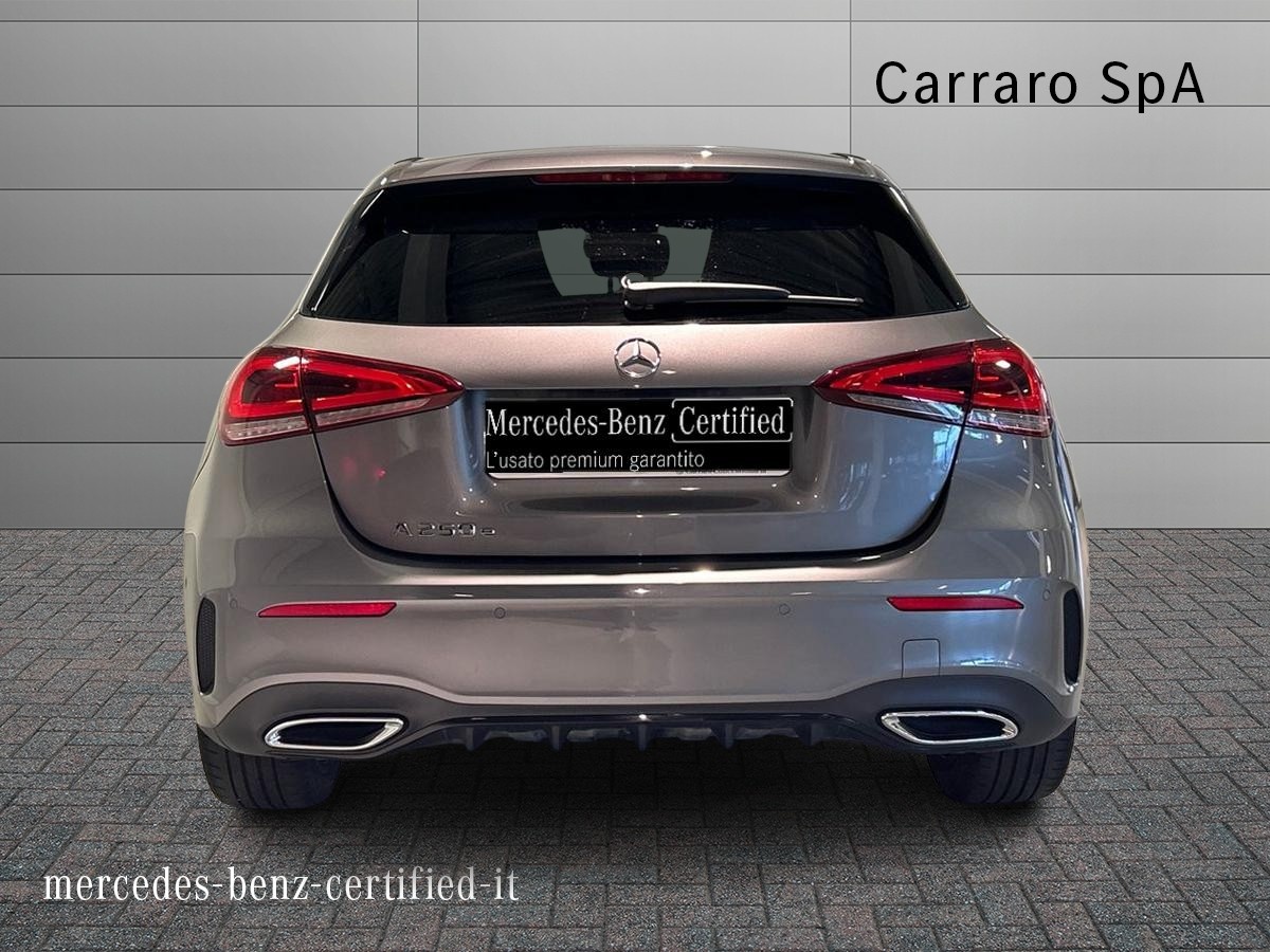 Mercedes Classe A Classe A 250 e EQ-POWER Premium 7G-DCT - 4