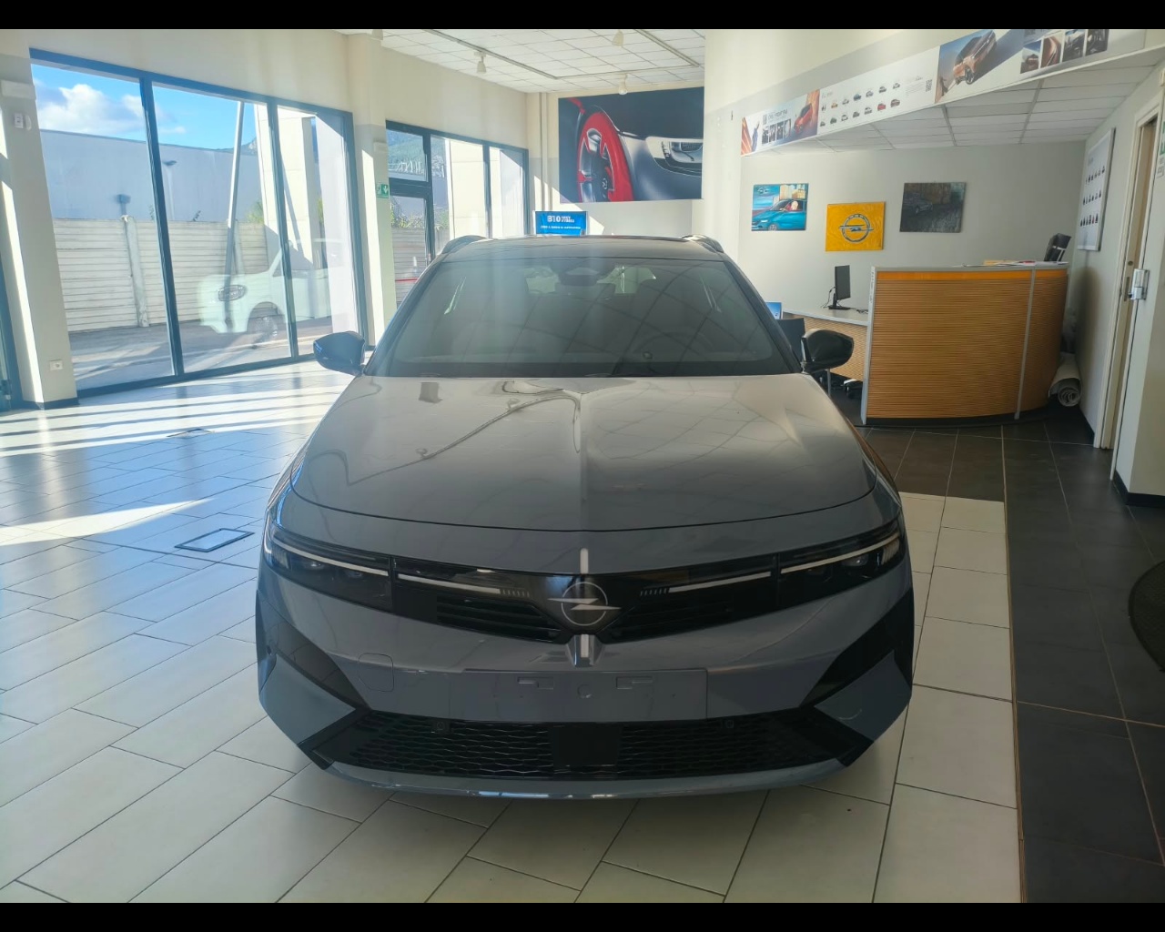 Foto OPEL Astra ST GS Diesel 130cv (96kW) Automatico