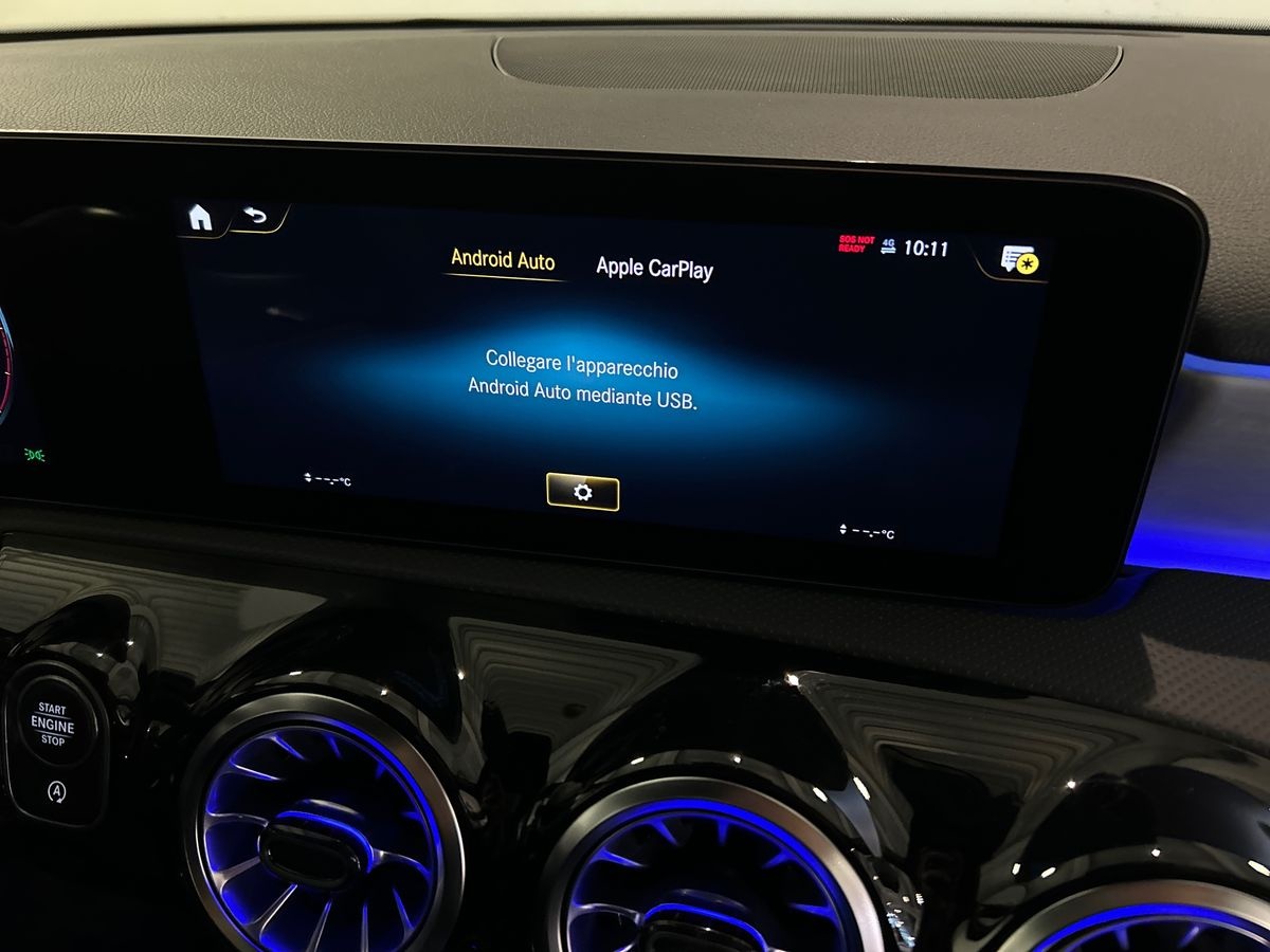 Mercedes Classe A Classe A 200 D Premium Night edition 8G-DCT - 12