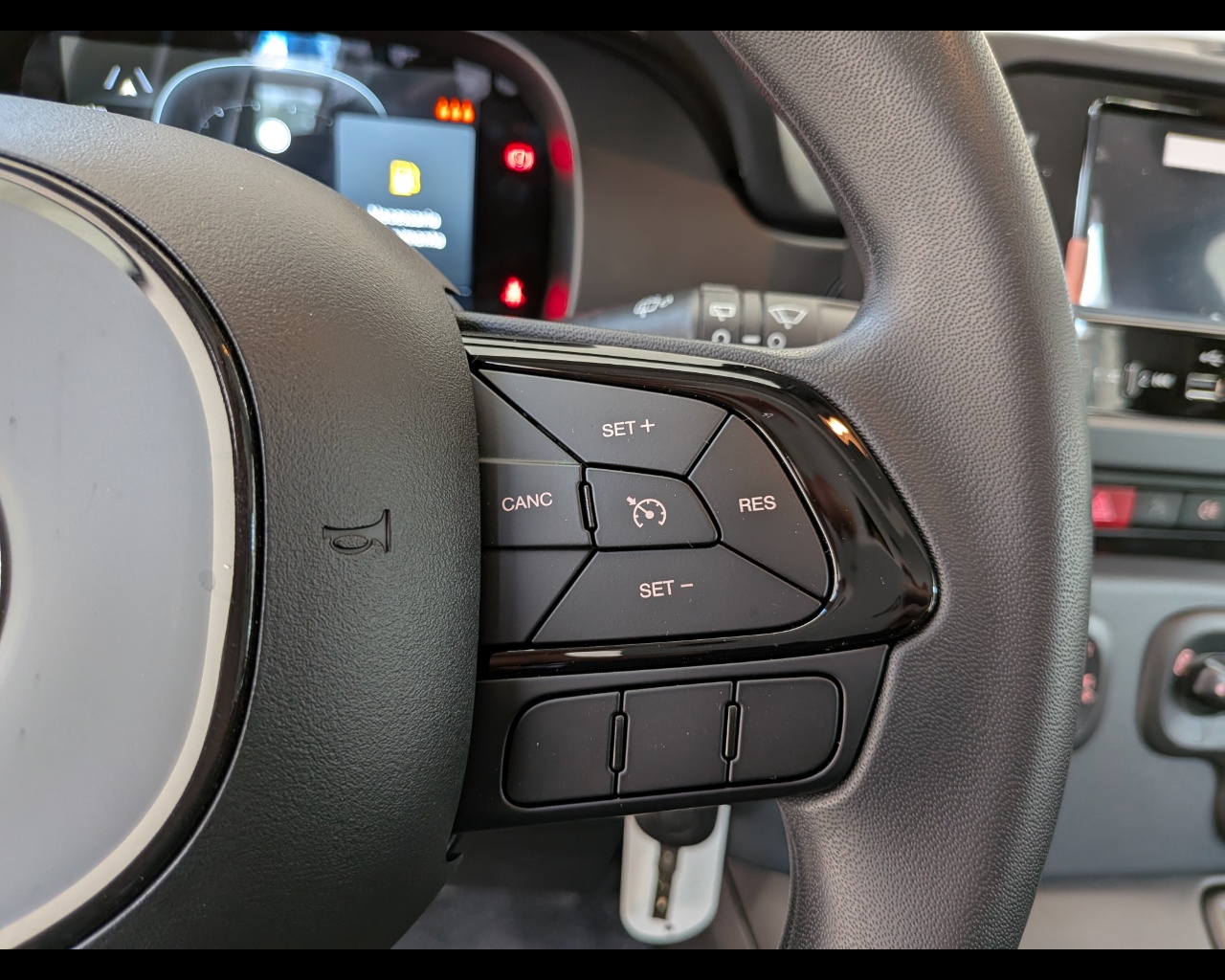 Foto FIAT Panda 1.0 firefly hybrid s&s 70cv 5p.ti