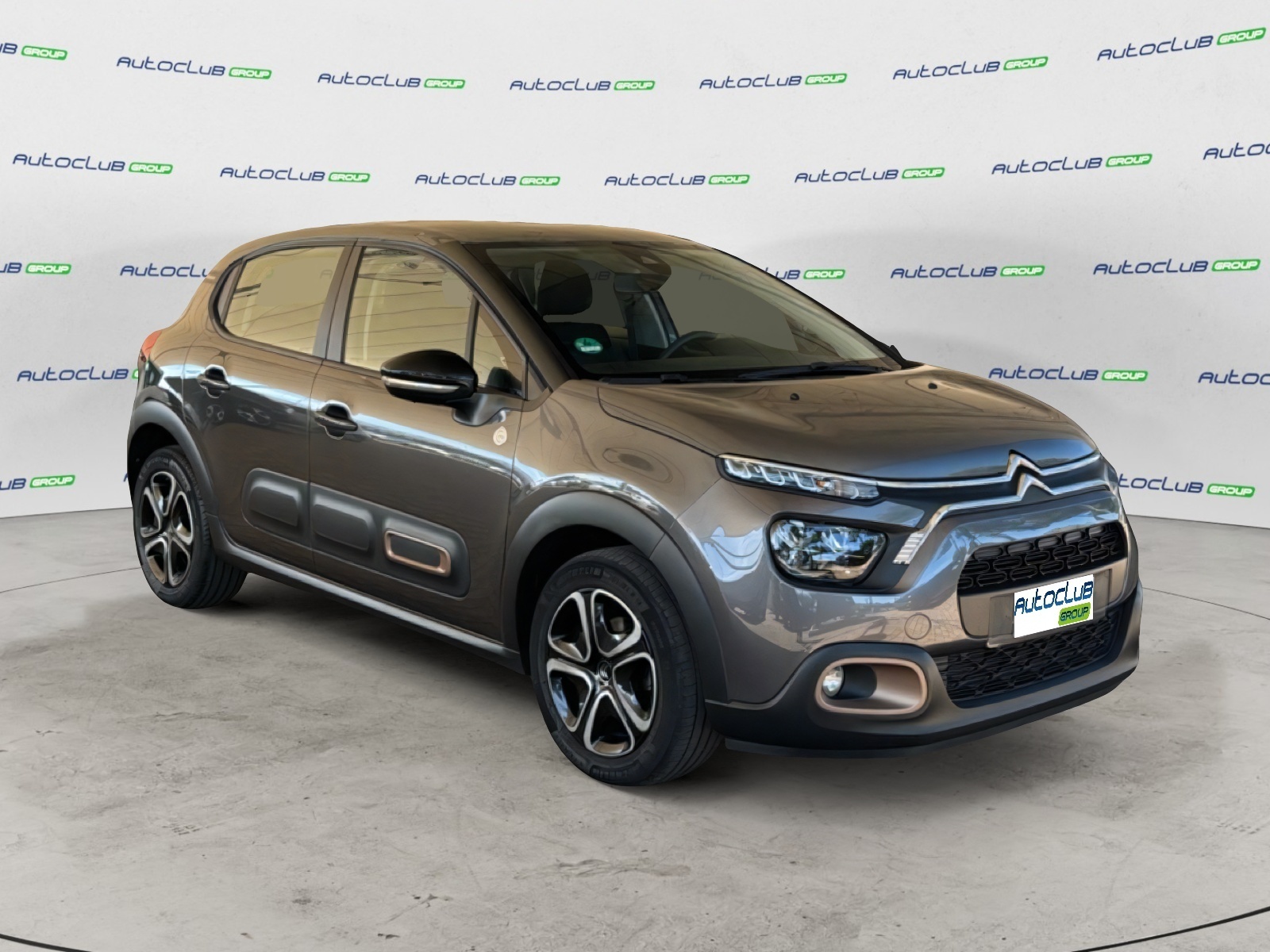 Citroen C3 1.2 Puretech C-series S&s 83cv Usato 2023 [0] GRIGIO SCURO Taranto