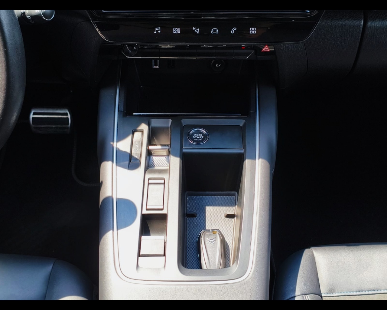 Foto CITROEN C5 Aircross 1.5 bluehdi Shine s&s 130cv eat8