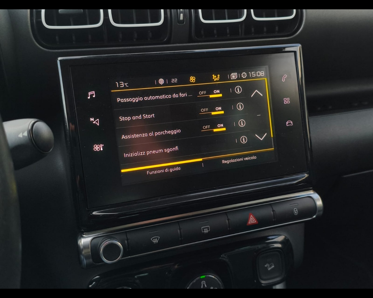 Foto CITROEN C3 Aircross 1.2 puretech Shine s&s 110cv eat6