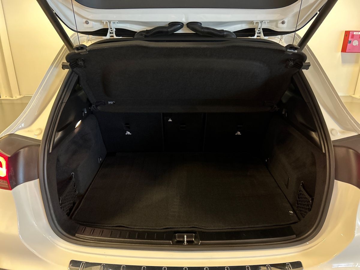 Mercedes GLA GLA 200 Sport Plus 7G-DCT - 8