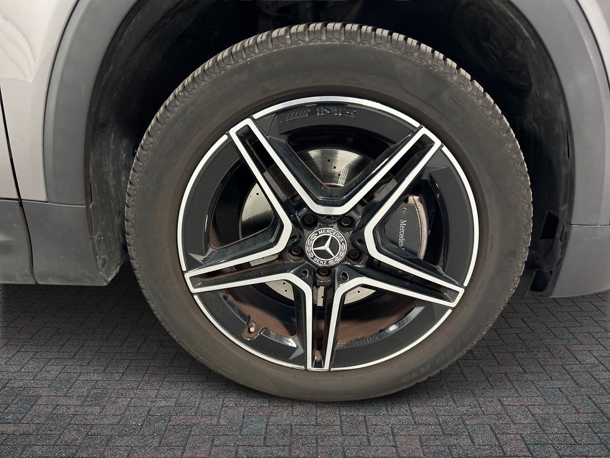 Mercedes GLB GLB 180 D Premium 8G-DCT - 17