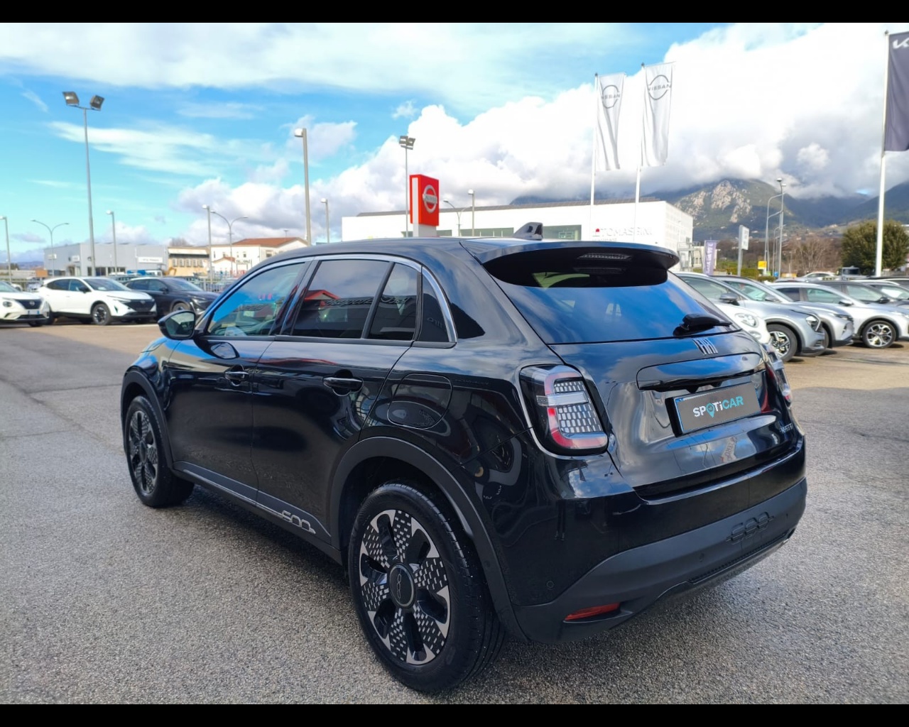 Foto FIAT 600 1.2 hybrid La Prima 110cv auto